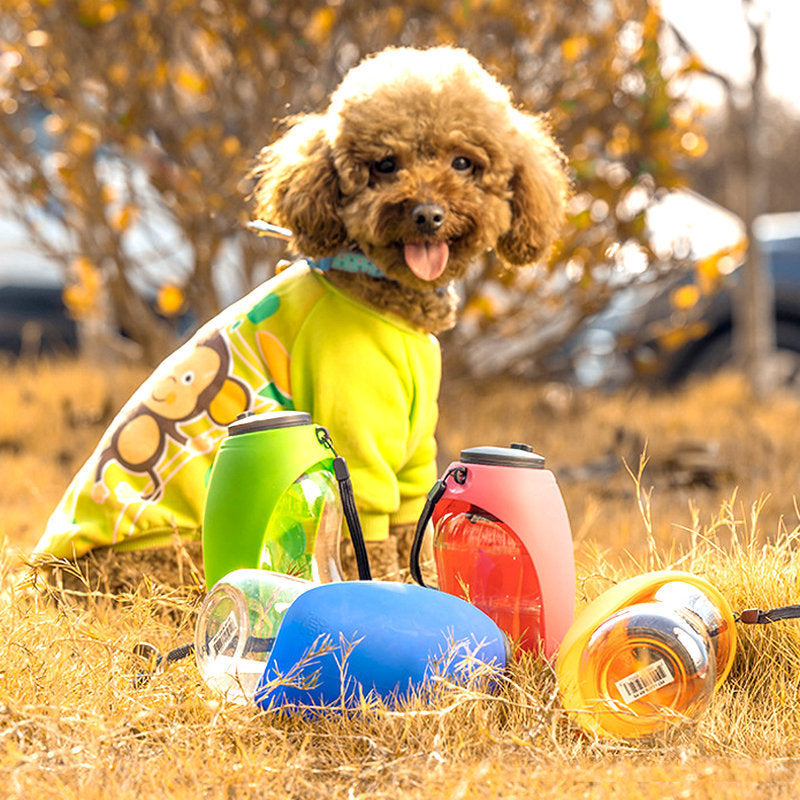 680ml portable dog water bottle with drinking trough